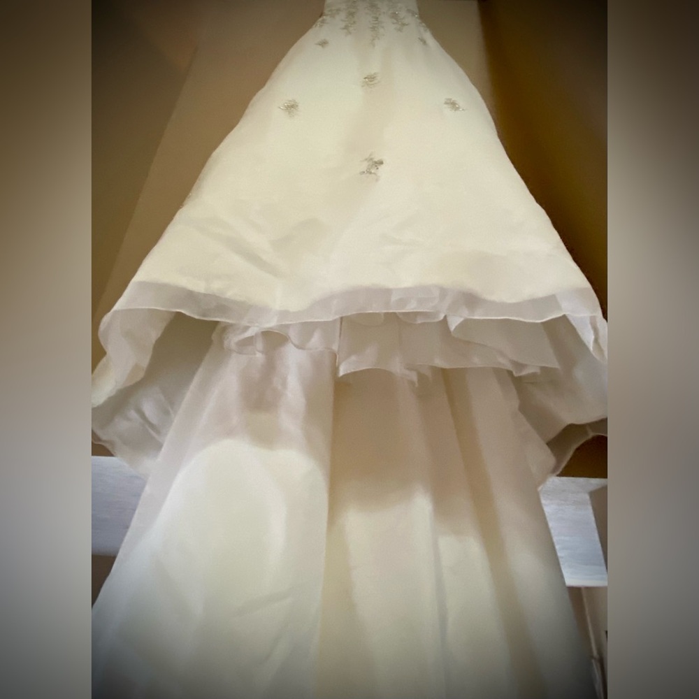👰🏻Angelique’s Sz-8 PreVintage-07 $650 Originally Bridal Wedding Gown Never Worn - Picture 7 of 16